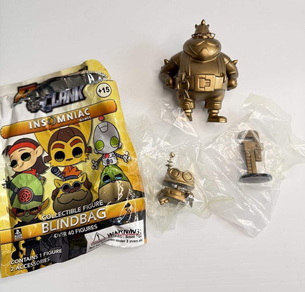 Rare Gold 3" Plumber Ratchet & Clank Blind Bag Insomniac + Accessories